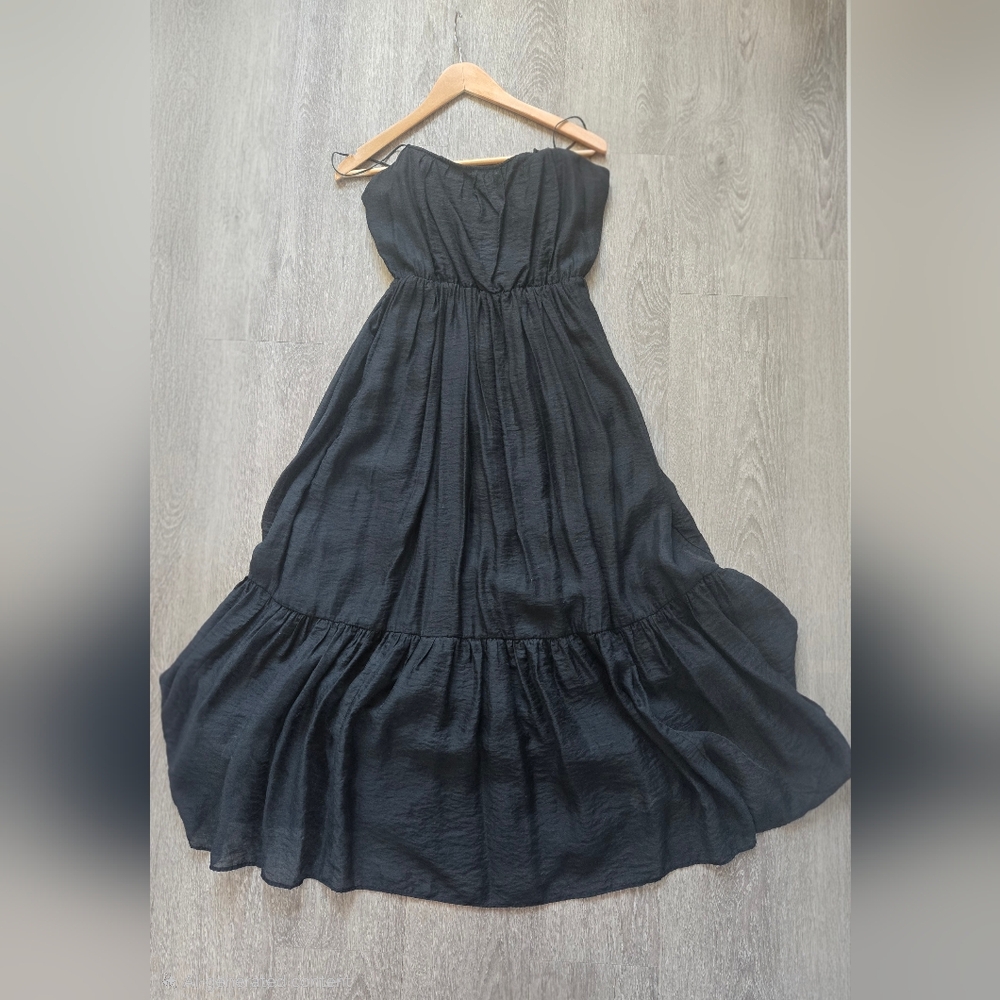 Abercrombie Black Spaghetti Strap Tiered Maxi Dress - Medium - Satin Feel